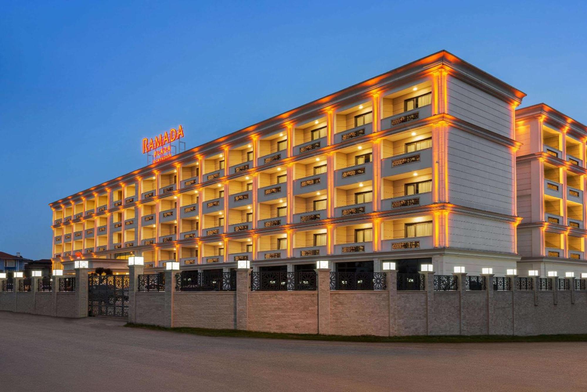 Ramada Plaza By Wyndham Silivri Otel Dış mekan fotoğraf